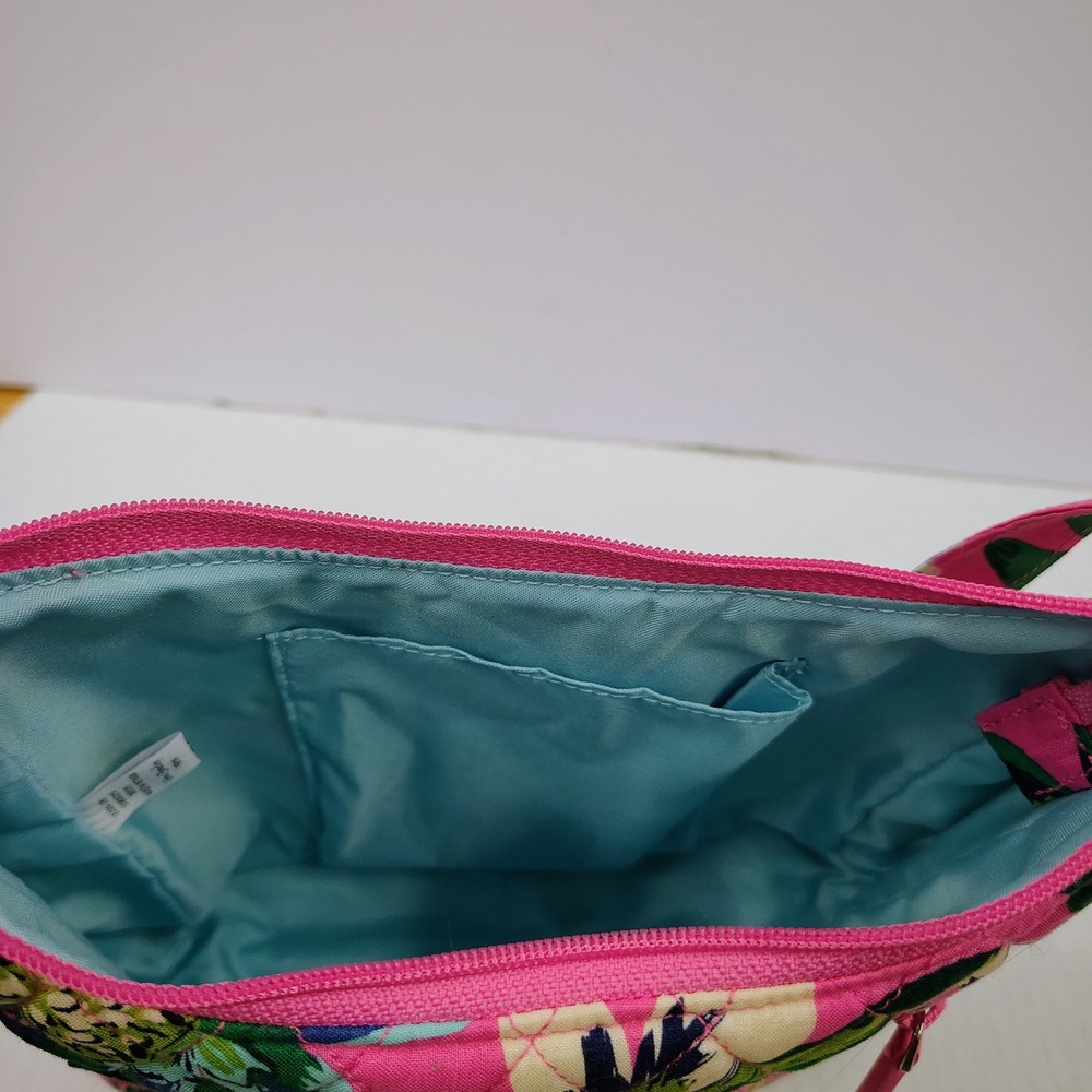 Vera Bradley Pink Floral Quilted Cotton Crossbody Bag 23304-J26 Adjustable strap - Picture 8 of 15